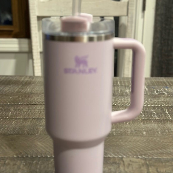 Stanley 40oz Thirst Quencher Tumbler Travel Mug - Picture 2 of 10